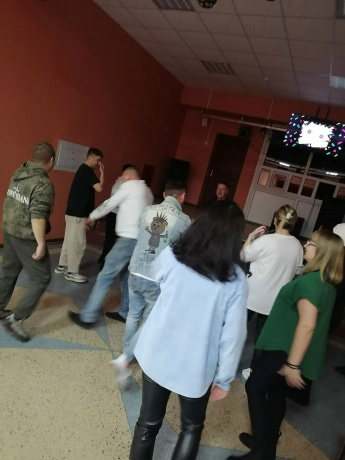 Все, кто молод